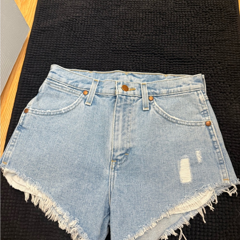 Wrangler Blue Jean Shorts Distressed Frayed Hem